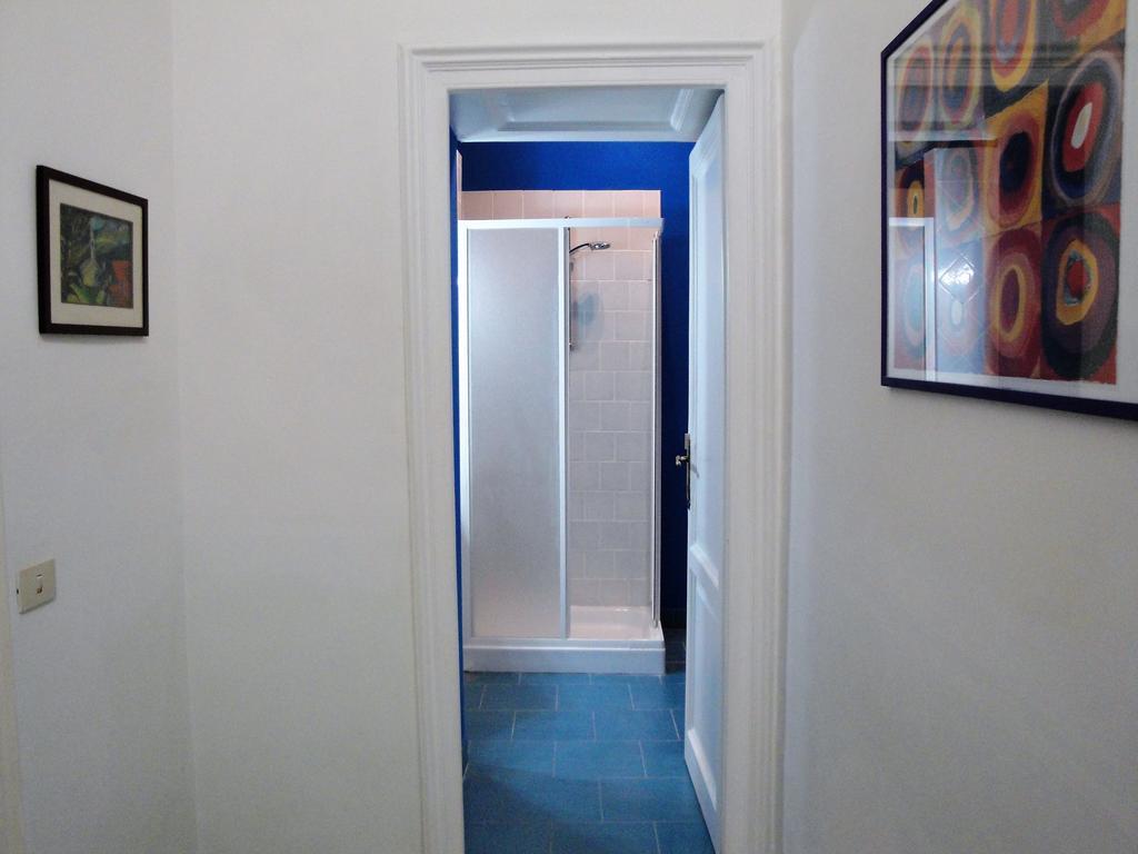 Garibaldi Holiday House Наполи Екстериор снимка