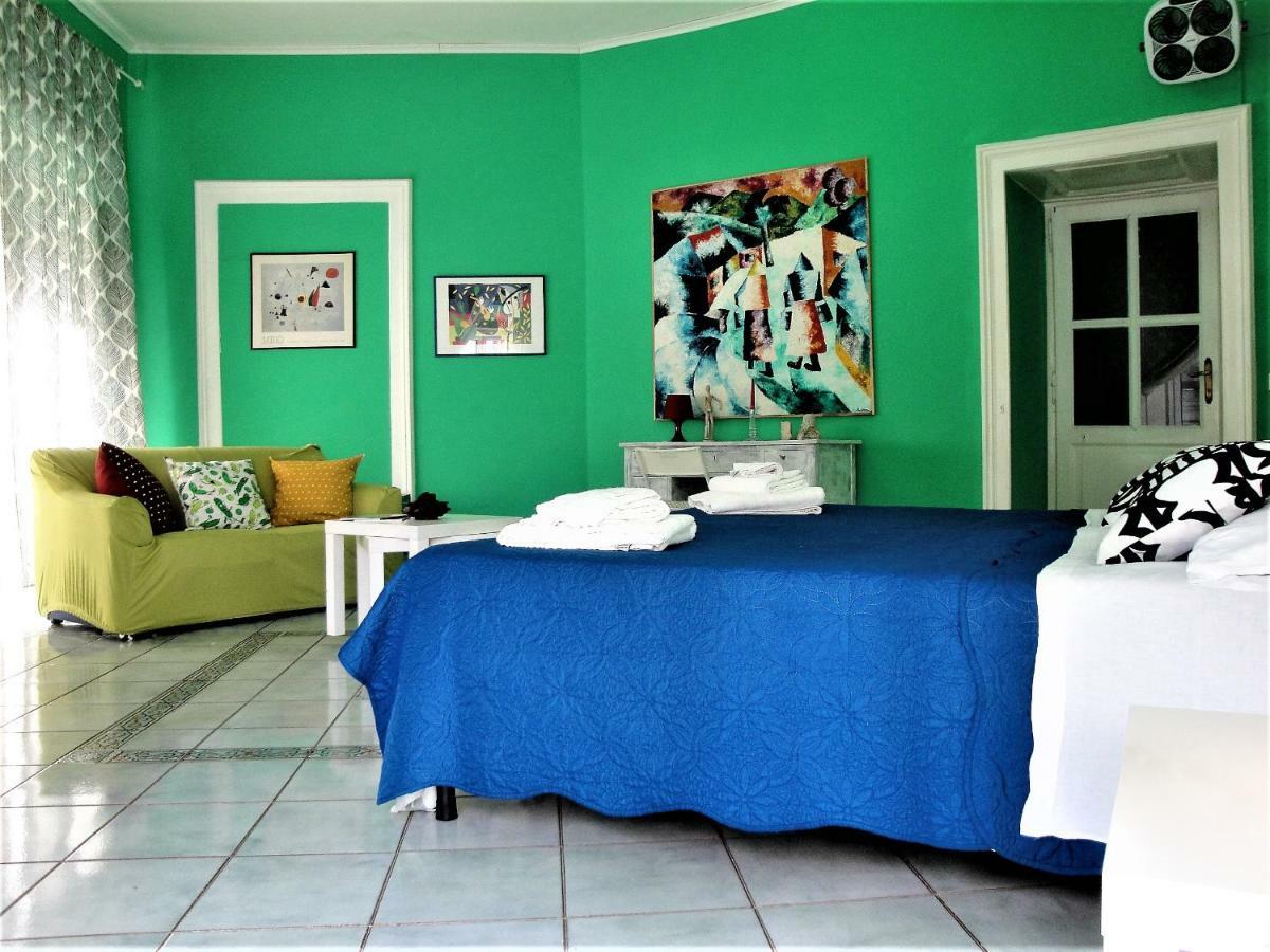 Garibaldi Holiday House Наполи Екстериор снимка